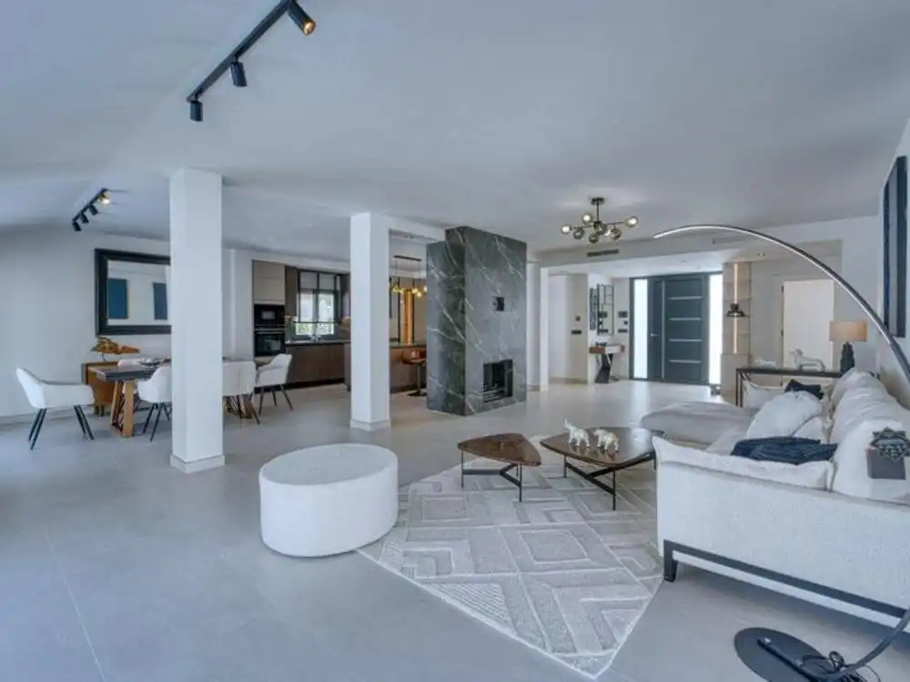 Sala de estar de Casa o chalet de alquiler en Marbella con Aire acondicionado, Jardín privado y Terraza