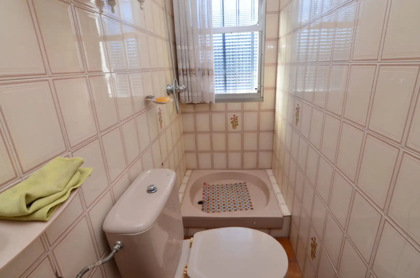 Baño de Casa o chalet en venta en Coirós con Trastero, Balcón y Internet