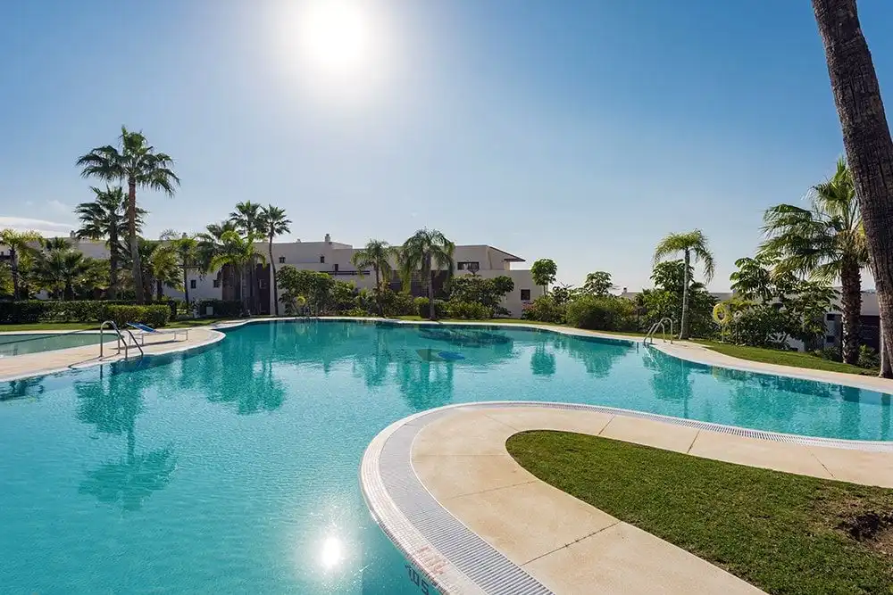 Apartment with terrace for sale in Urbanizacion los Flamingos 145, imagen 2