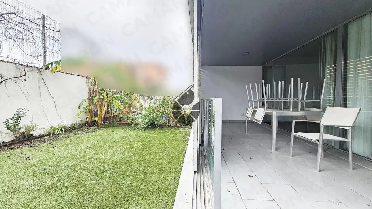 Terraza de Piso en venta en Mairena del Aljarafe con Aire acondicionado, Trastero y Piscina comunitaria