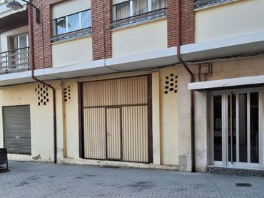 Local commercial à vendre à Plaza Modesto Lafuente