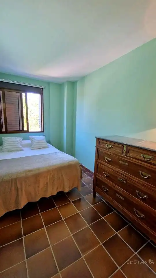 Dormitori de Casa o xalet de lloguer en Náquera