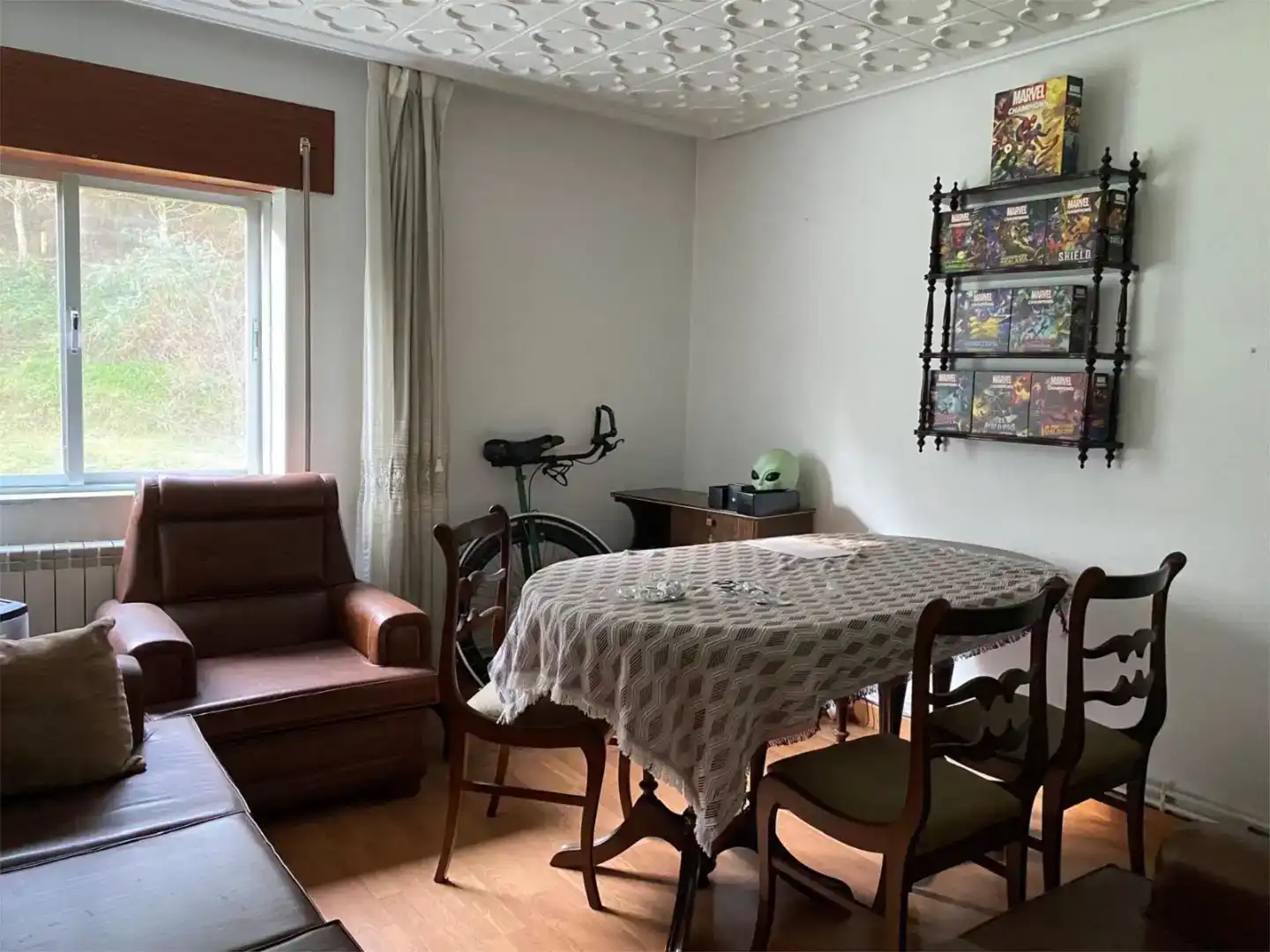 Esszimmer von Wohnung zur Miete in Torrelavega  mit Parkett, Abstellraum und Möbliert