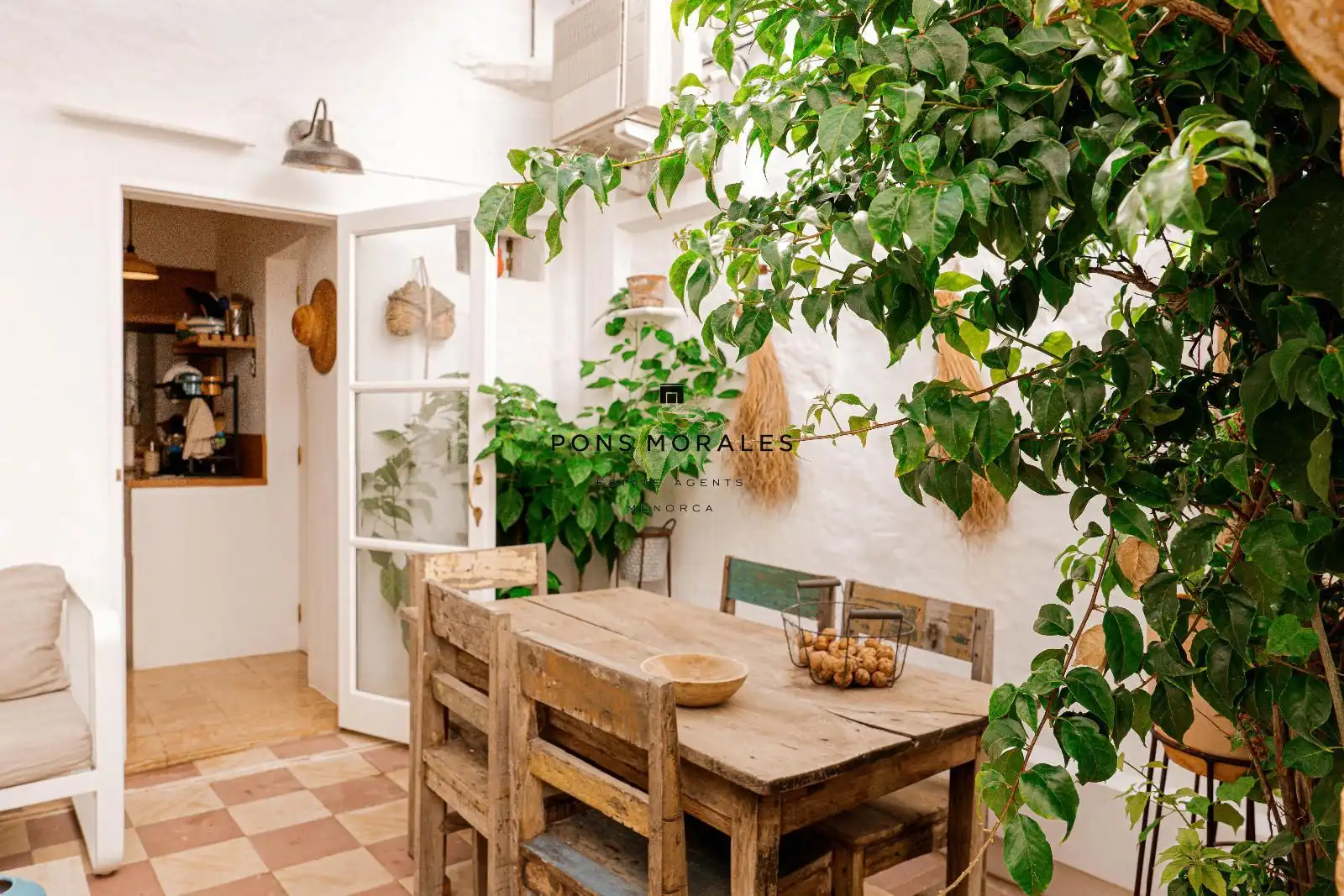 Comedor de Casa o chalet en venta en Ciutadella de Menorca con Aire acondicionado, Calefacción y Jardín privado