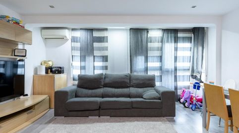 Foto 2 de Piso en venta en Carrer Julio Colomer, Alfafar, Valencia