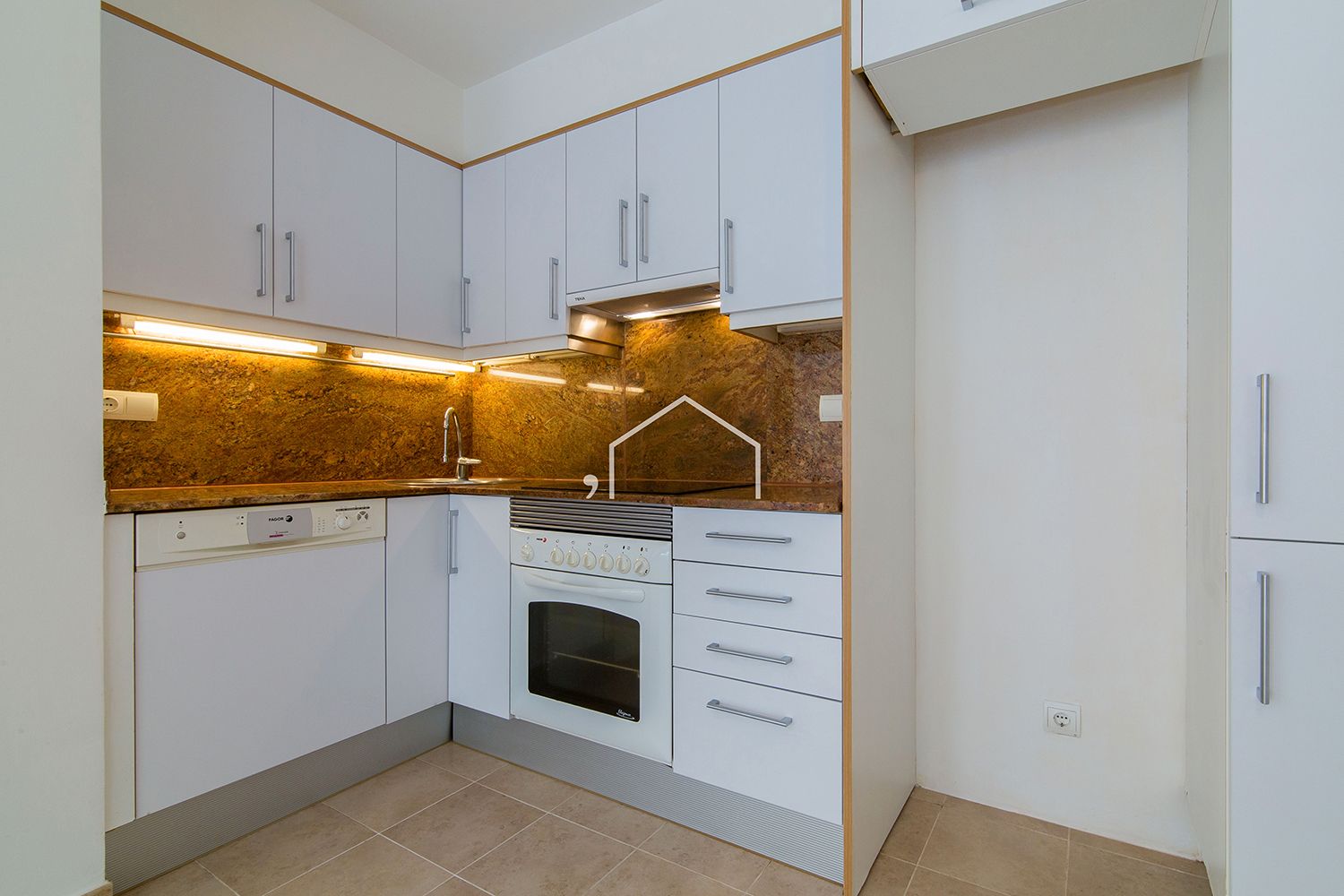 Planta baja for sale in Carrer de Sant Cristòfol, Centre - Nucli Antic