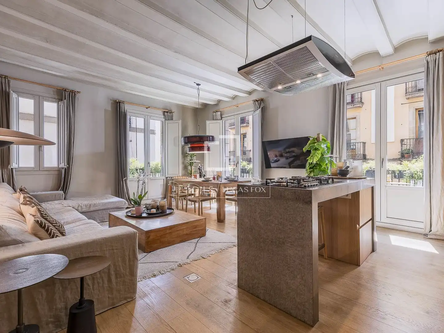 Sala de estar de Piso en venta en Barcelona con Aire acondicionado, Amueblado y Balcón