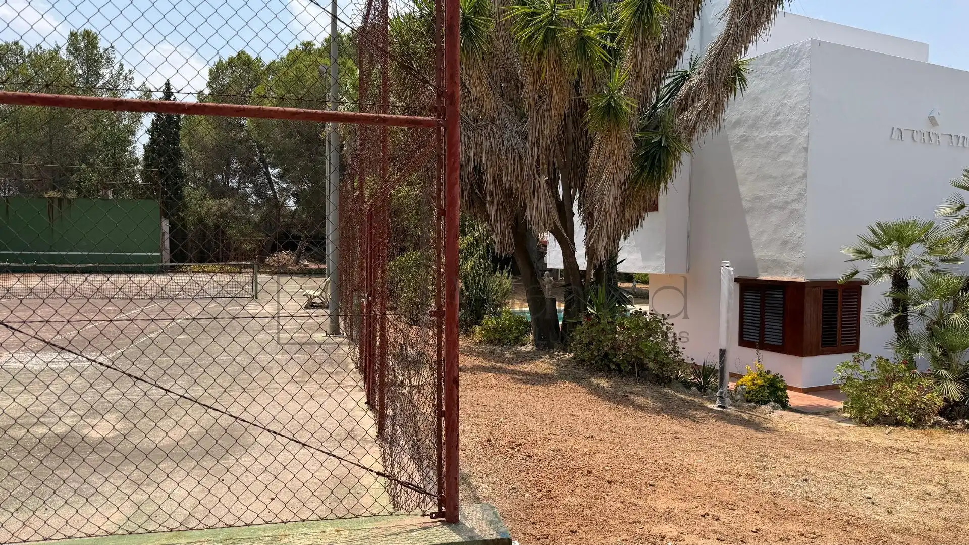Parking de Casa o chalet de alquiler en Bétera con Aire acondicionado, Calefacción y Jardín privado
