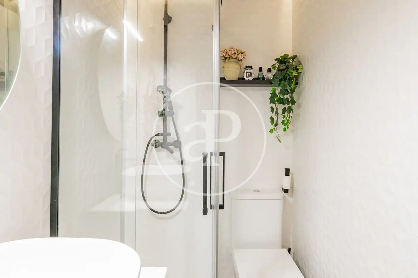Baño de Piso en venta en Madrid con Aire acondicionado, Calefacción y Trastero