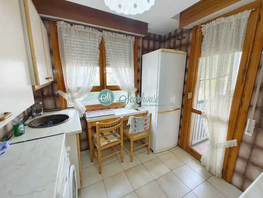Cocina de Piso en venta en Segovia con Calefacción, Terraza y Trastero