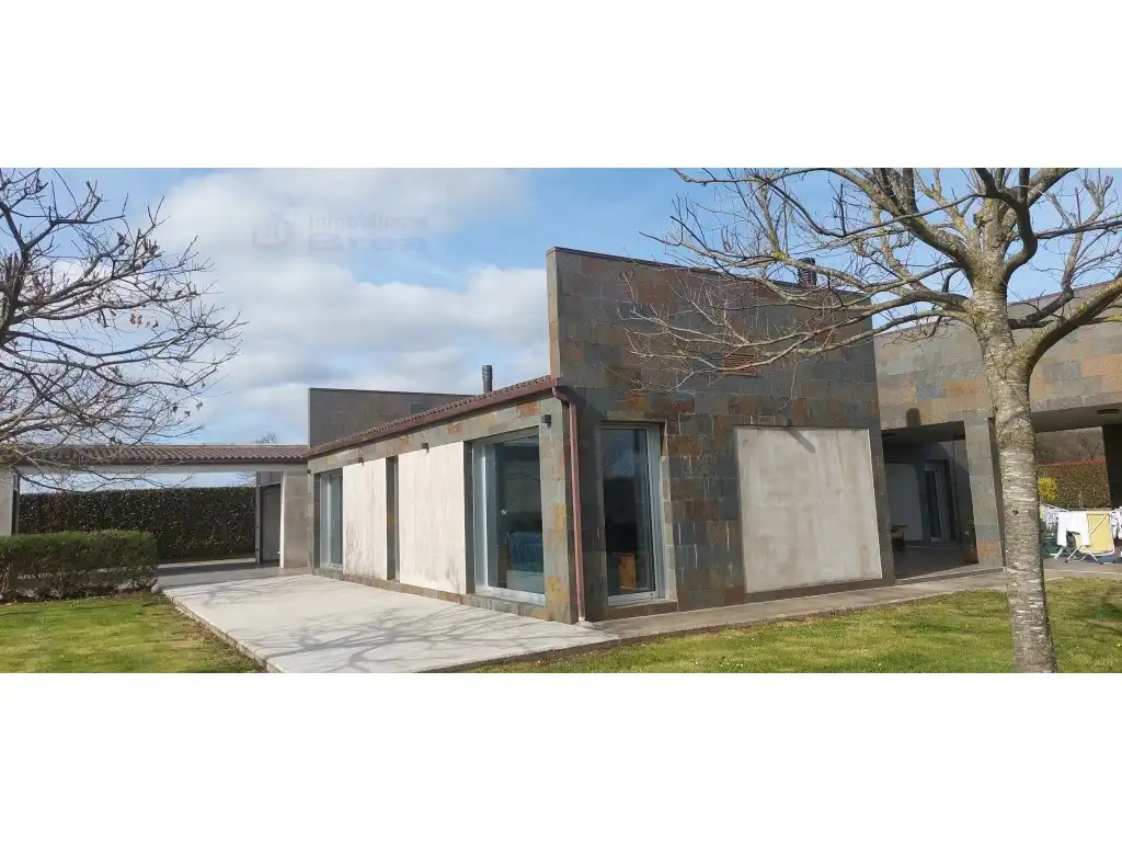 Exterior view of Houses for sale in Lalín