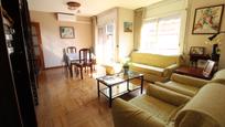 Living room of Flat for sale in Cerdanyola del Vallès  with Air Conditioner and Balcony