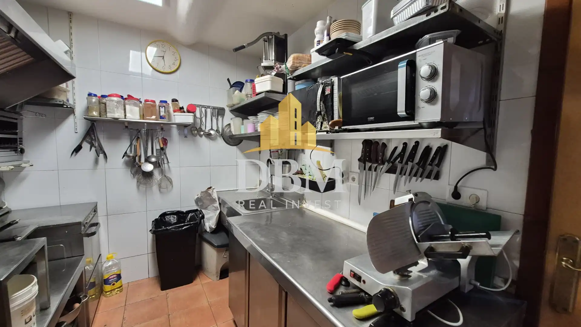 Business premises for transfer in Carrer de la Mare de Déu de Port, imagen 24