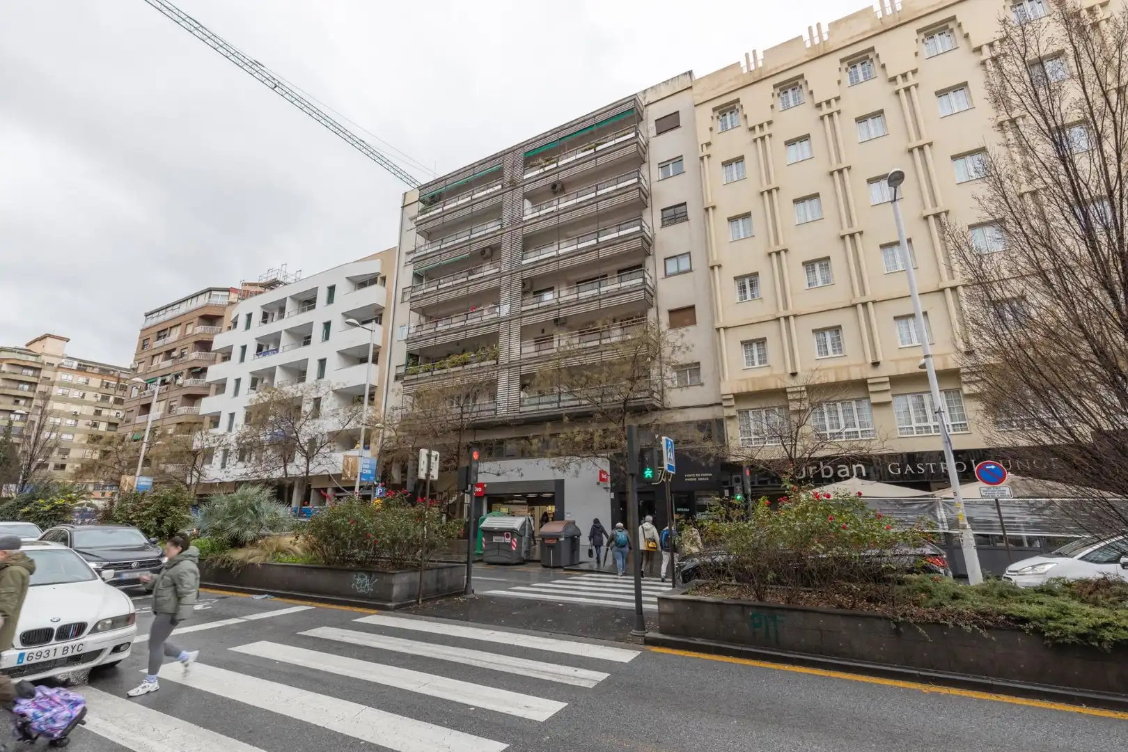 Vista exterior de Piso en venta en Granada con Calefacción