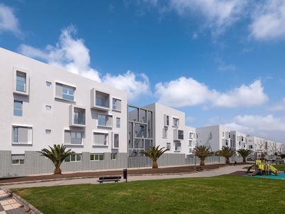 Vista exterior de Planta baixa en venda en Las Palmas de Gran Canaria amb Jardí privat, Parquet i Terrassa