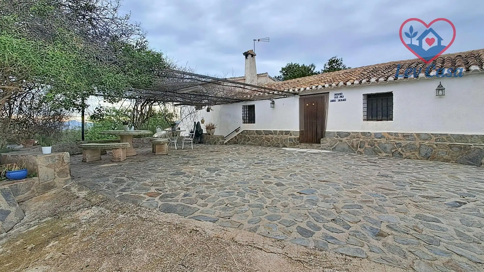 Casa en venda a Tébar - Los Arejos
