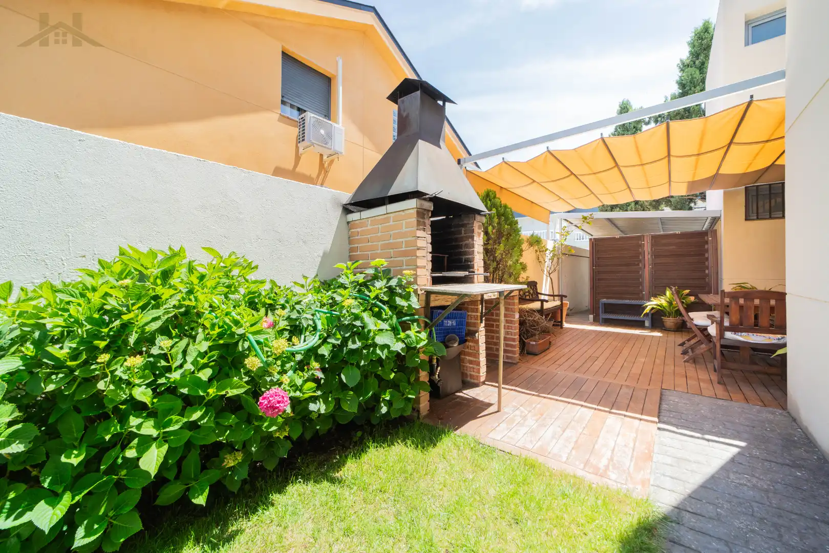 Terrace of Detached homes for sale in Las Rozas de Madrid
