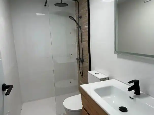 Habitatge amb piscina en venda a calle rio guadalope 18, imagen 7