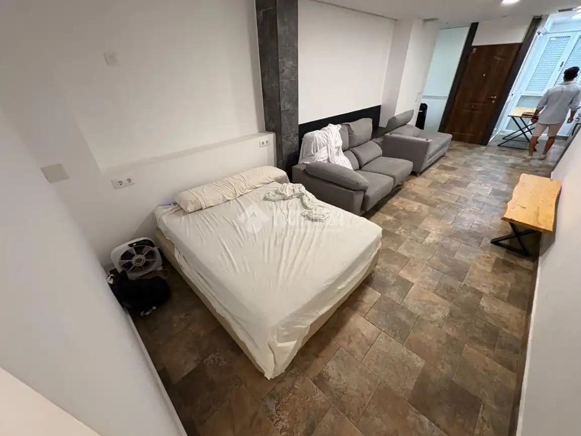 Estudio en venta en Burjassot