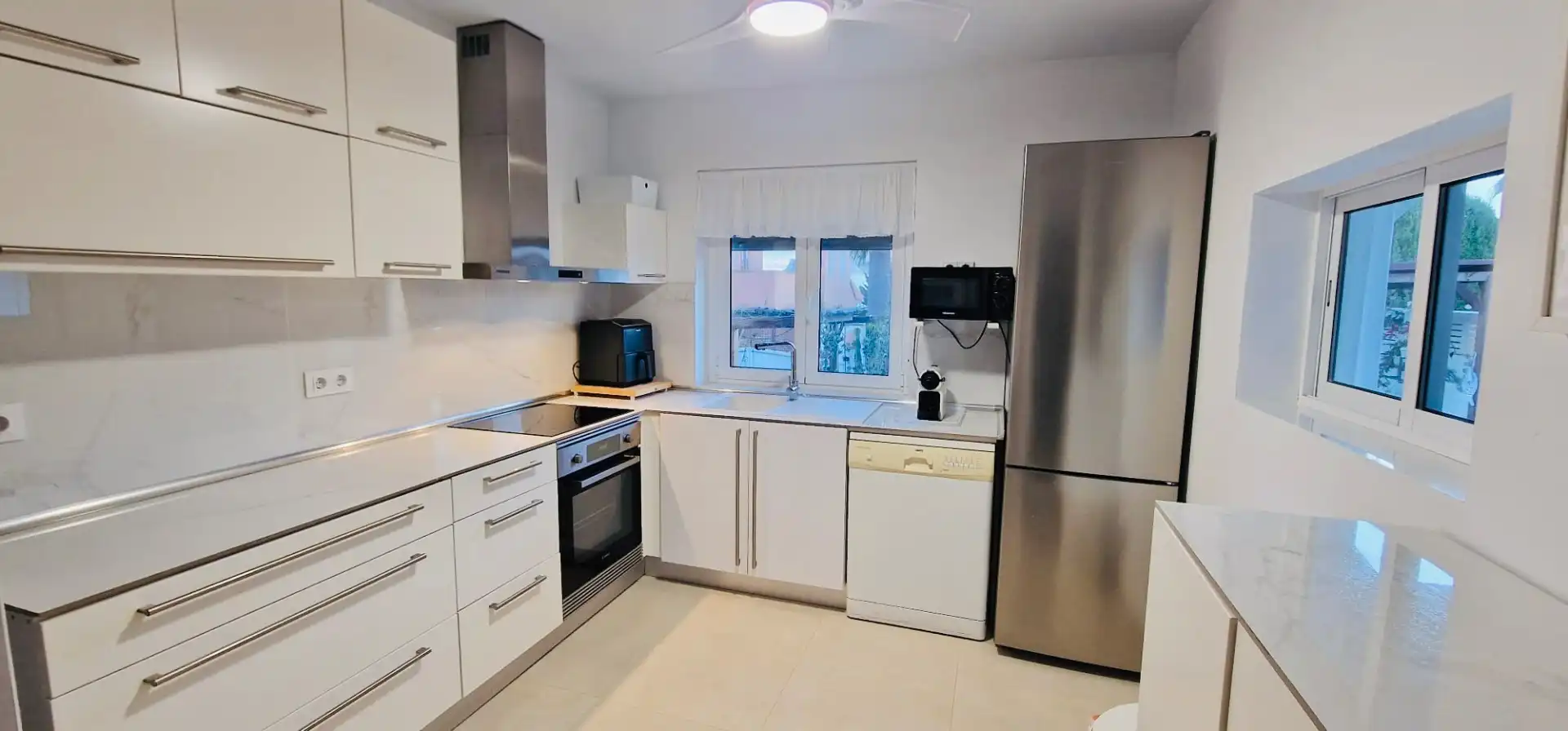 Villa mit Terrasse zum Verkauf in Marisol Park - Ortembach - Los Almendros, imagen 14