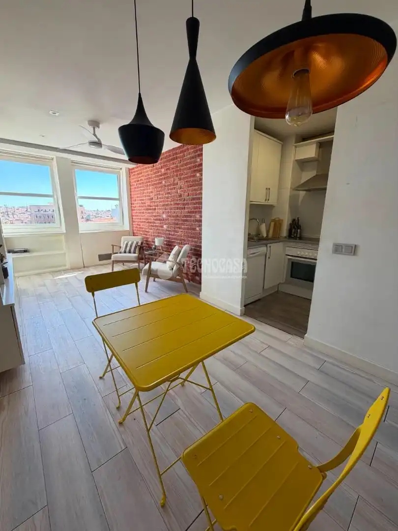 Habitación de Piso en venta en Madrid con Aire acondicionado y Calefacción