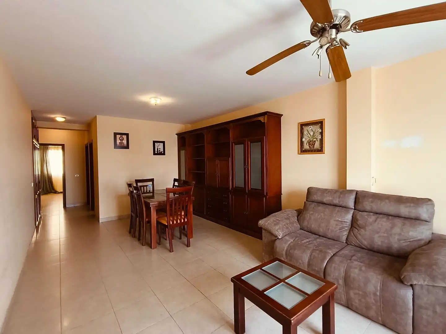 Sala d'estar de Pis en venda en Santa Cruz de Tenerife amb Traster