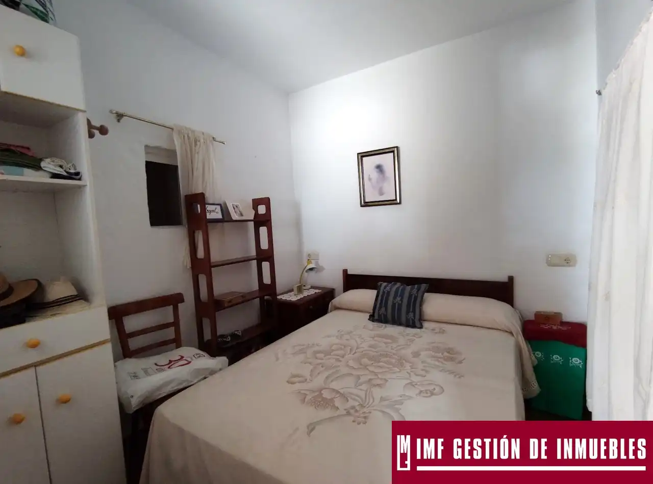 Habitación de Finca rústica en venta en Vélez-Málaga con Jardín privado, Terraza y Trastero
