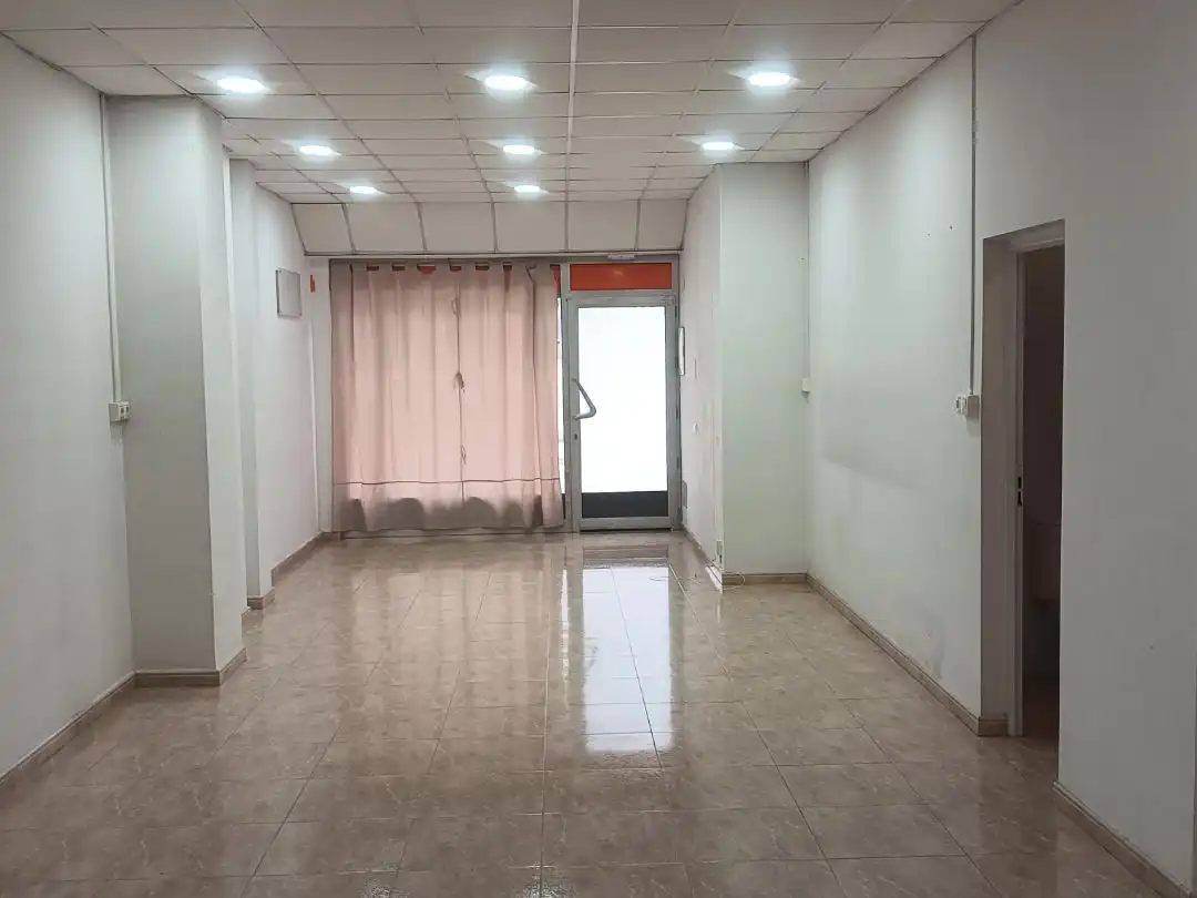 Local comercial de lloguer a Carrer Anselm Clavé 14P, imagen 4