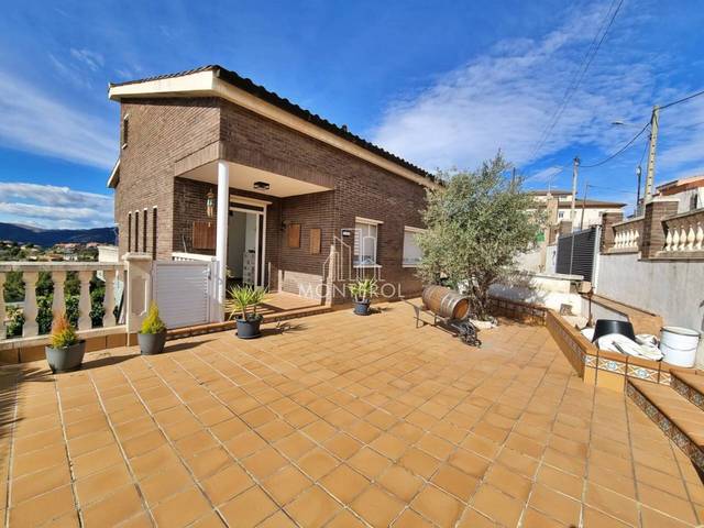 Casa-chalet en Venta en Calle Àliga en Can Palet de Vista Alegre