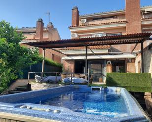 Swimming pool of Single-family semi-detached for sale in  Tarragona Capital  with Heating and Terrace