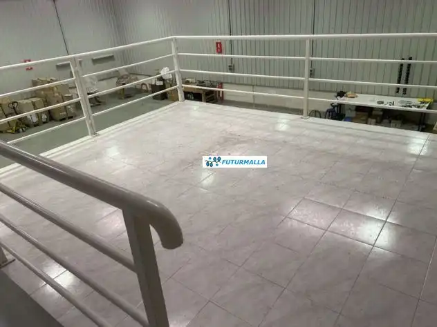 Local en venda en Pinseque amb Aire condicionat, Calefacció i Moblat