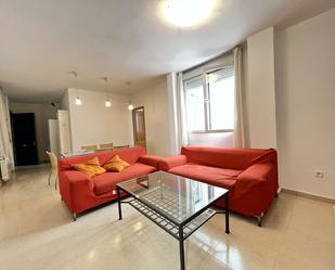 Sala d'estar de Apartament per a compartir en  Madrid Capital amb Aire condicionat i Terrassa