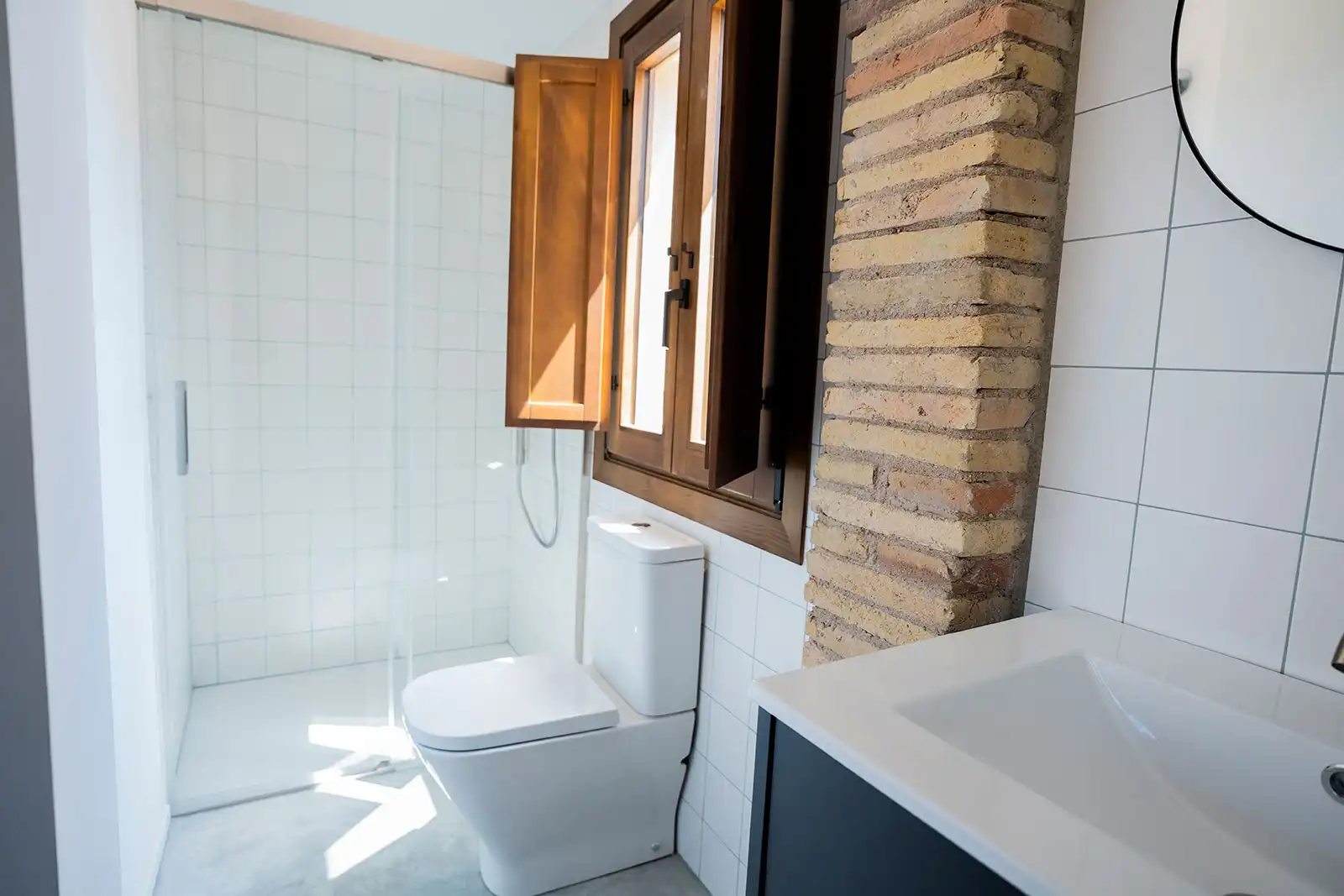 Baño de Piso de alquiler en Vic con Calefacción, Amueblado y Microondas