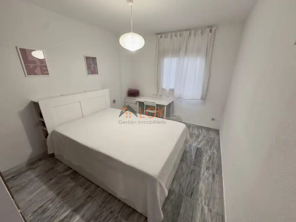 Habitación de Piso en venta en Málaga