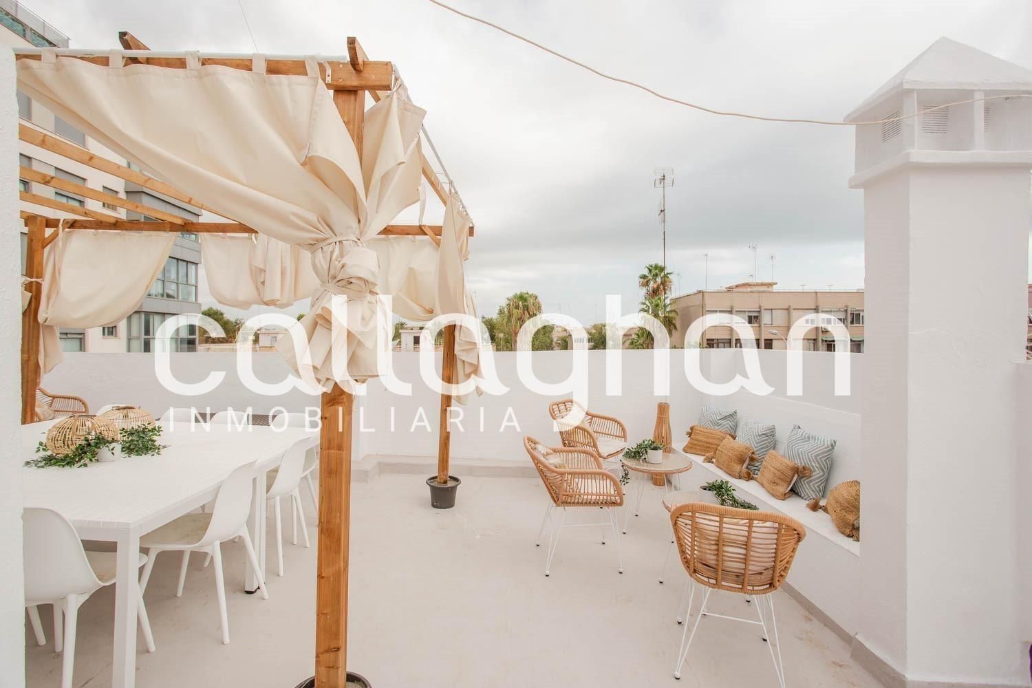 Terraza de Edificio en venta en  Valencia Capital