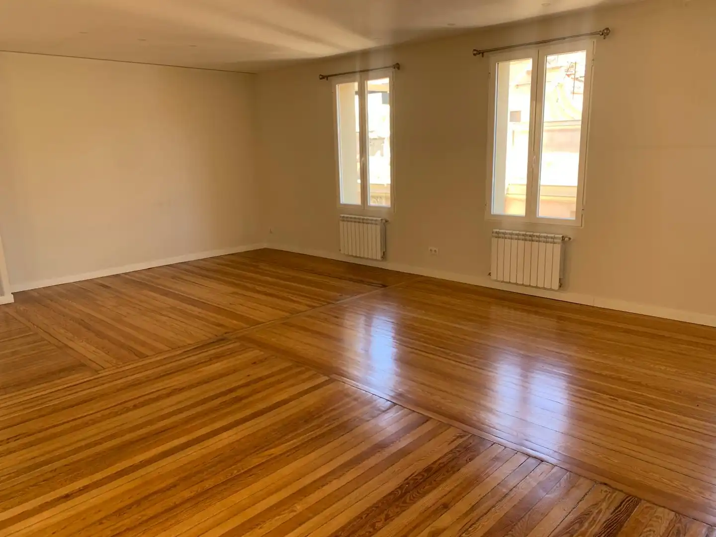 Living room of Attic for rent in Madrid  with Air Conditioner, Heating and Parquet flooring