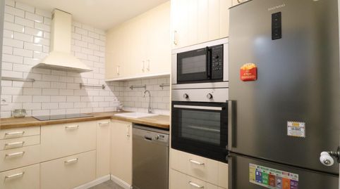 Foto 3 de Casa adosada en venta en La Romànica, Barberà del Vallès