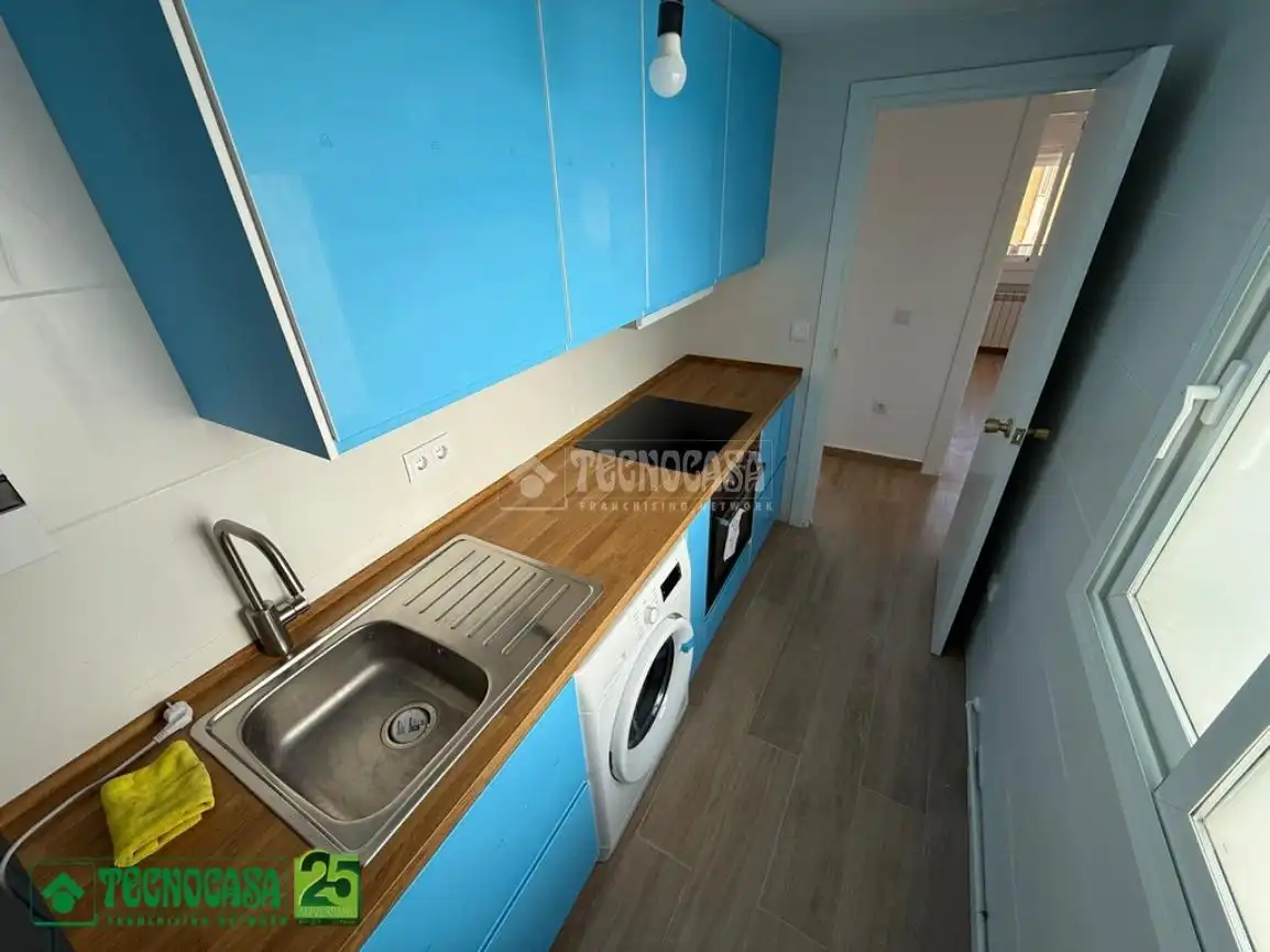 Kitchen of Flat for sale in Ciudad Real  with Air Conditioner, Heating and Terrace