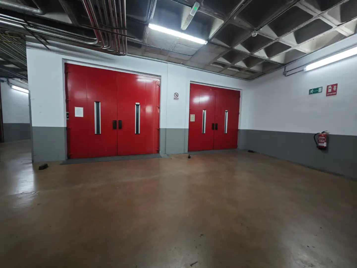 Industrial buildings for sale in Madrid
