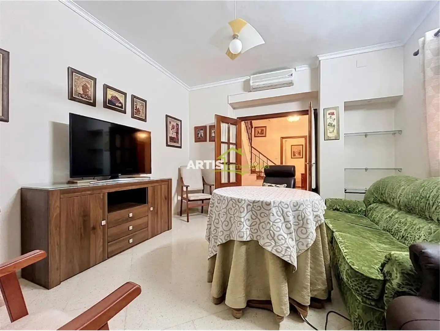 Sala de estar de Casa o chalet en venta en Puente Genil con Aire acondicionado, Terraza y Trastero