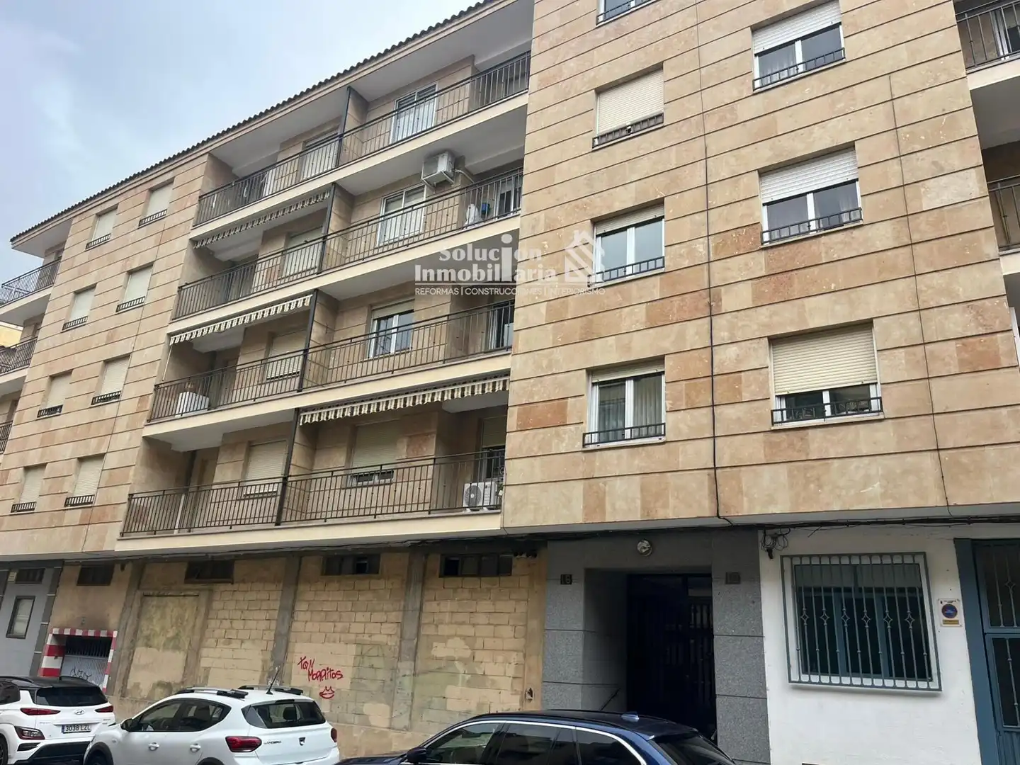 Vista exterior de Piso en venta en Salamanca con Calefacción, Terraza y Balcón