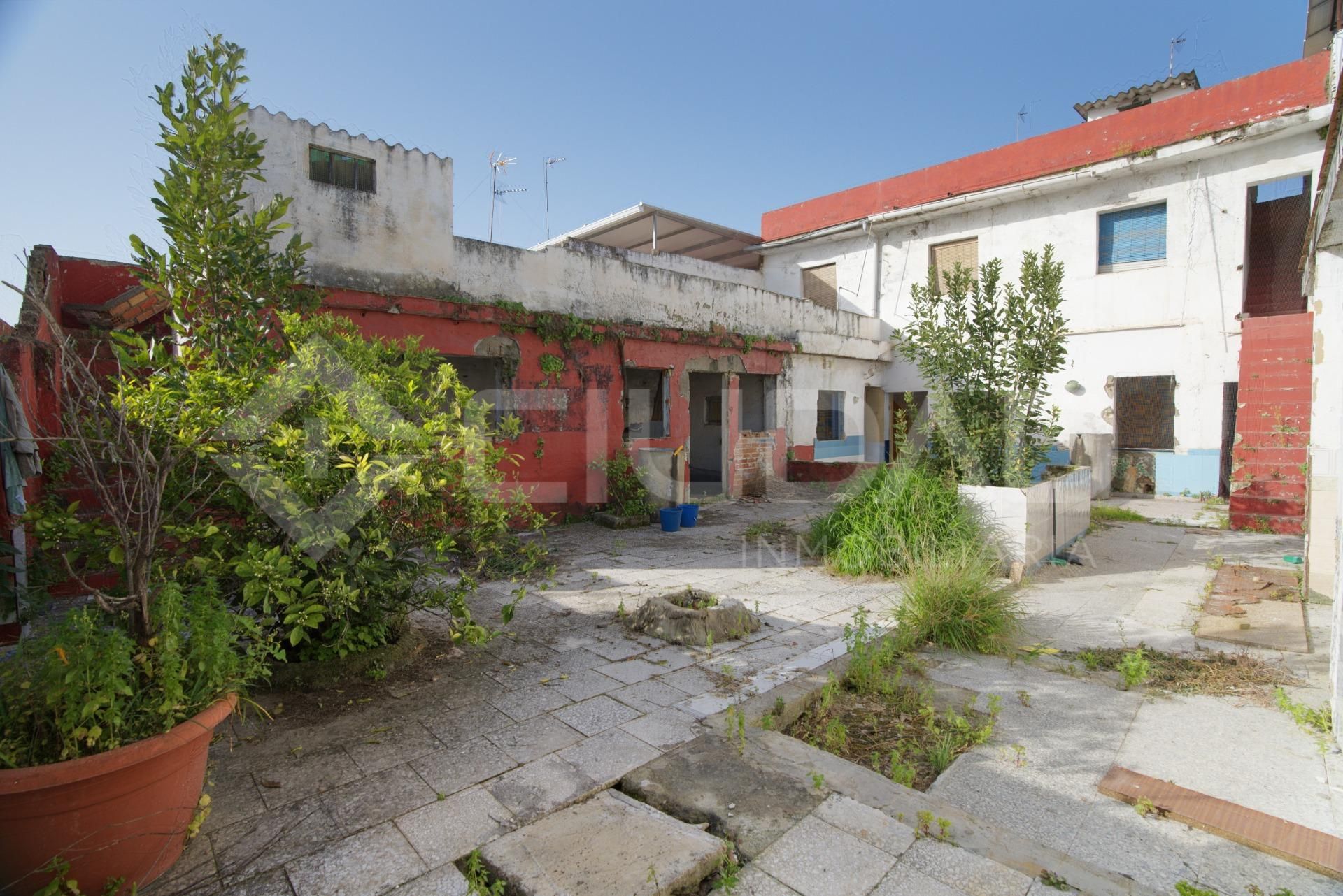 Vista exterior de Casa o chalet en venta en Tomares