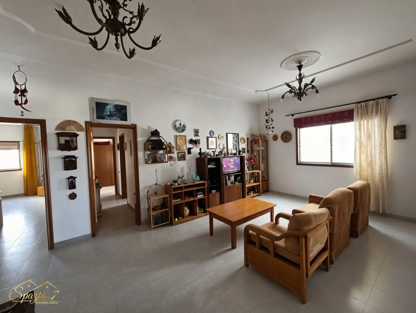 Sala d'estar de Casa adosada en venda en Las Palmas de Gran Canaria amb Terrassa, Forn i Rentadora