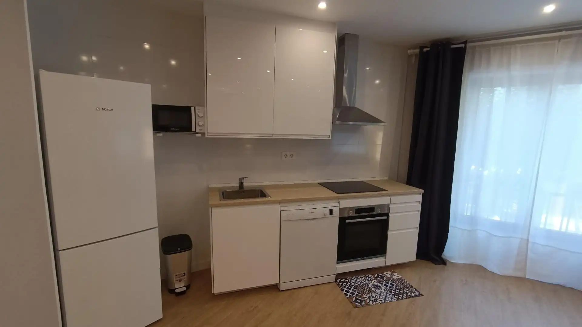 Küche von Wohnung zur Miete in León Capital  mit Heizung und Parkett