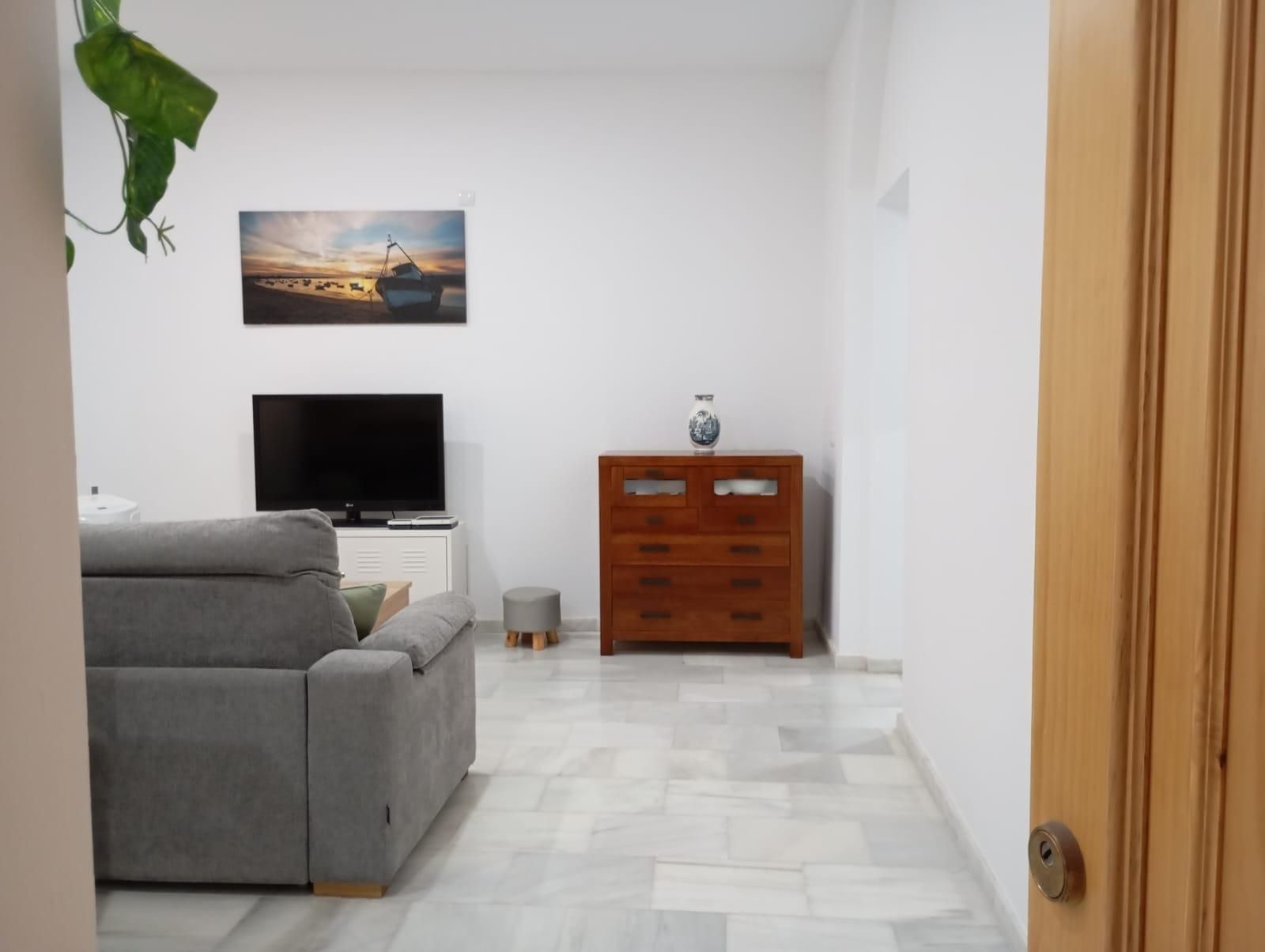 Sala d'estar de Apartament en venda en  Cádiz Capital