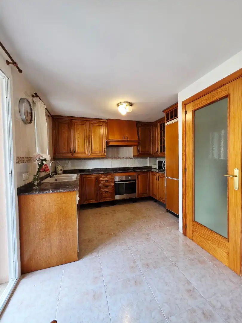 Cocina de Casa adosada en venta en Marratxí con Aire acondicionado, Calefacción y Jardín privado