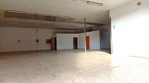 Foto 4 von Fabrikhallen zur Miete in Sur, Mérida