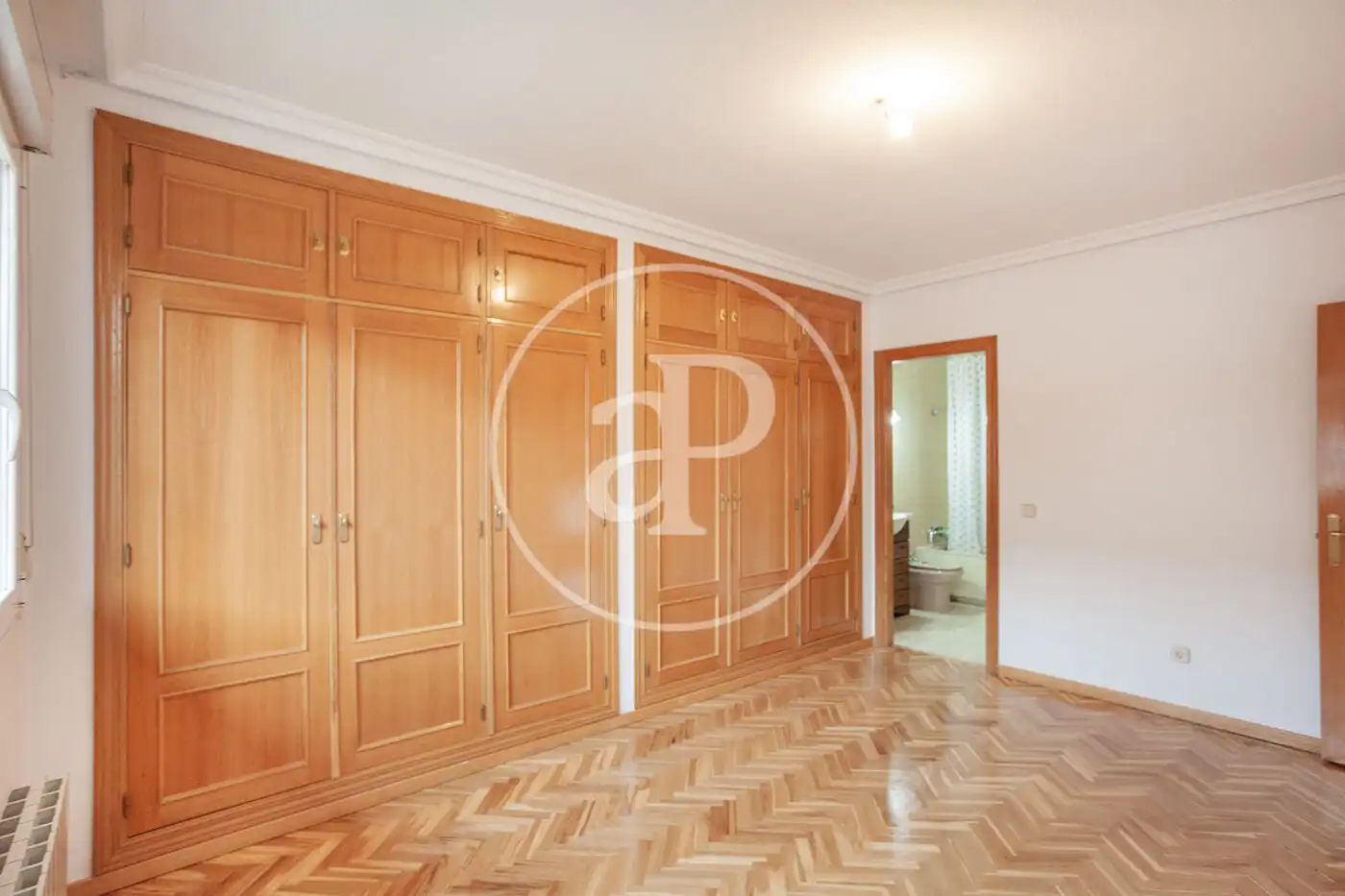 Bedroom of Houses for rent in Madrid  with Air Conditioner, Heating and Private garden