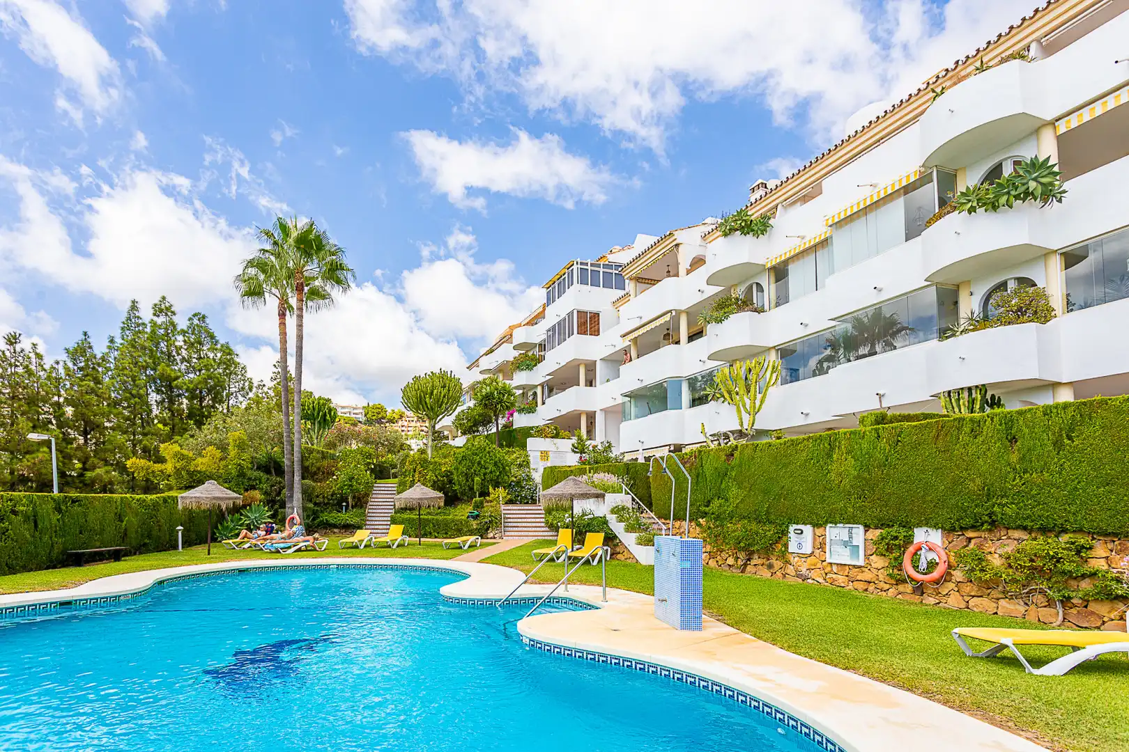 Apartament amb piscina en venda a Calahonda, imagen 22