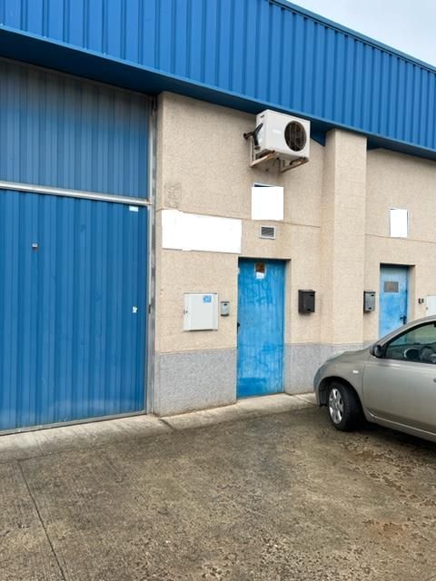 Industrial buildings for sale in N/A, Adurtza